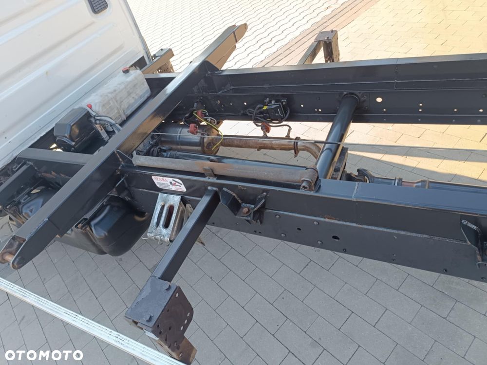 Iveco 50c15 Daily 2017 rok Mały przebieg resory 2017 Manual do selektywnej zbiórki odpadów - 12