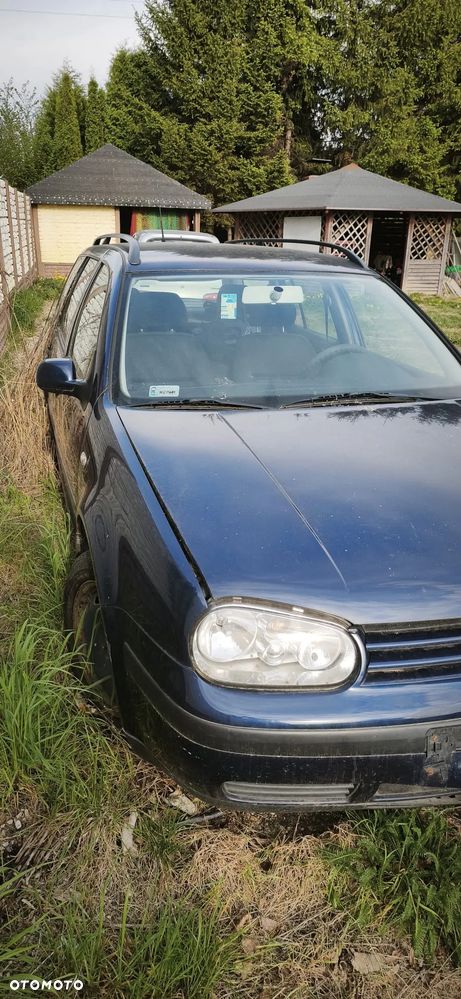 Volkswagen Golf - 2