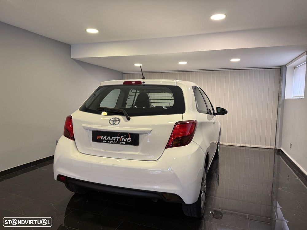 Toyota Yaris Bizz 1.4 D-4D AC - 16
