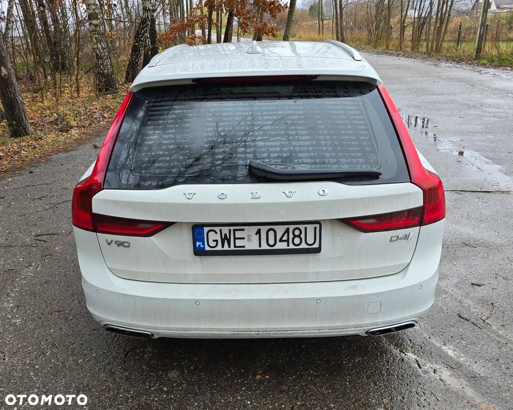Volvo V90 D4 Momentum - 6
