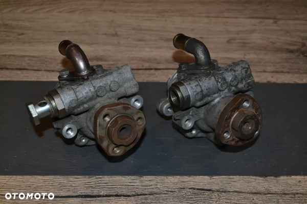 VW AUDI SEAT SKODA 1,4 1,6 1,8 1,9 2,0 POMPA WSPOMAGANIA KYB 1J0422154 100 BAR