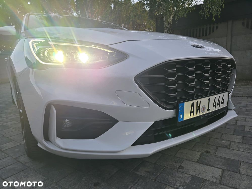 Ford Focus - 21