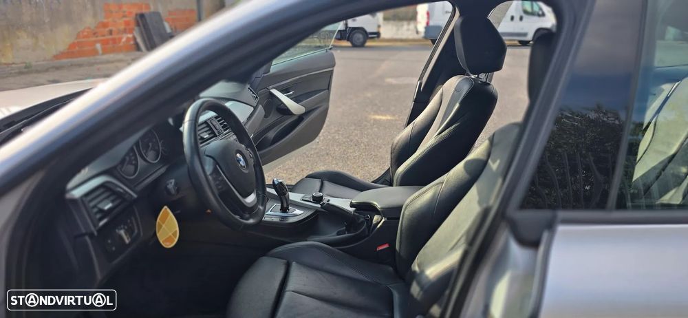 BMW 320 Gran Turismo d Auto Line Sport - 54