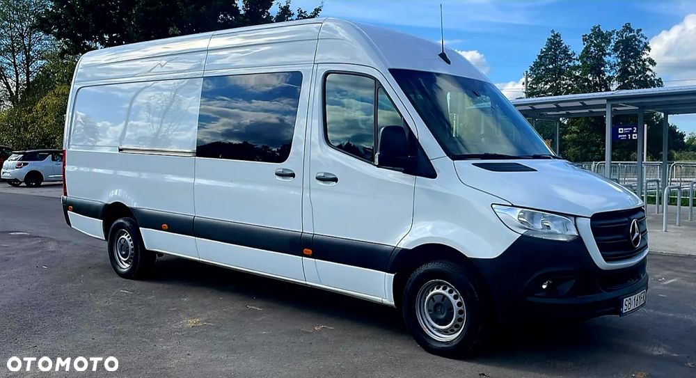Mercedes-Benz SPRINTER - 4