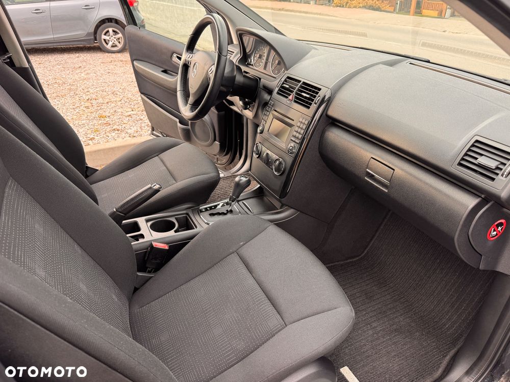 Mercedes-Benz Klasa A 160 Autotronic Elegance - 21