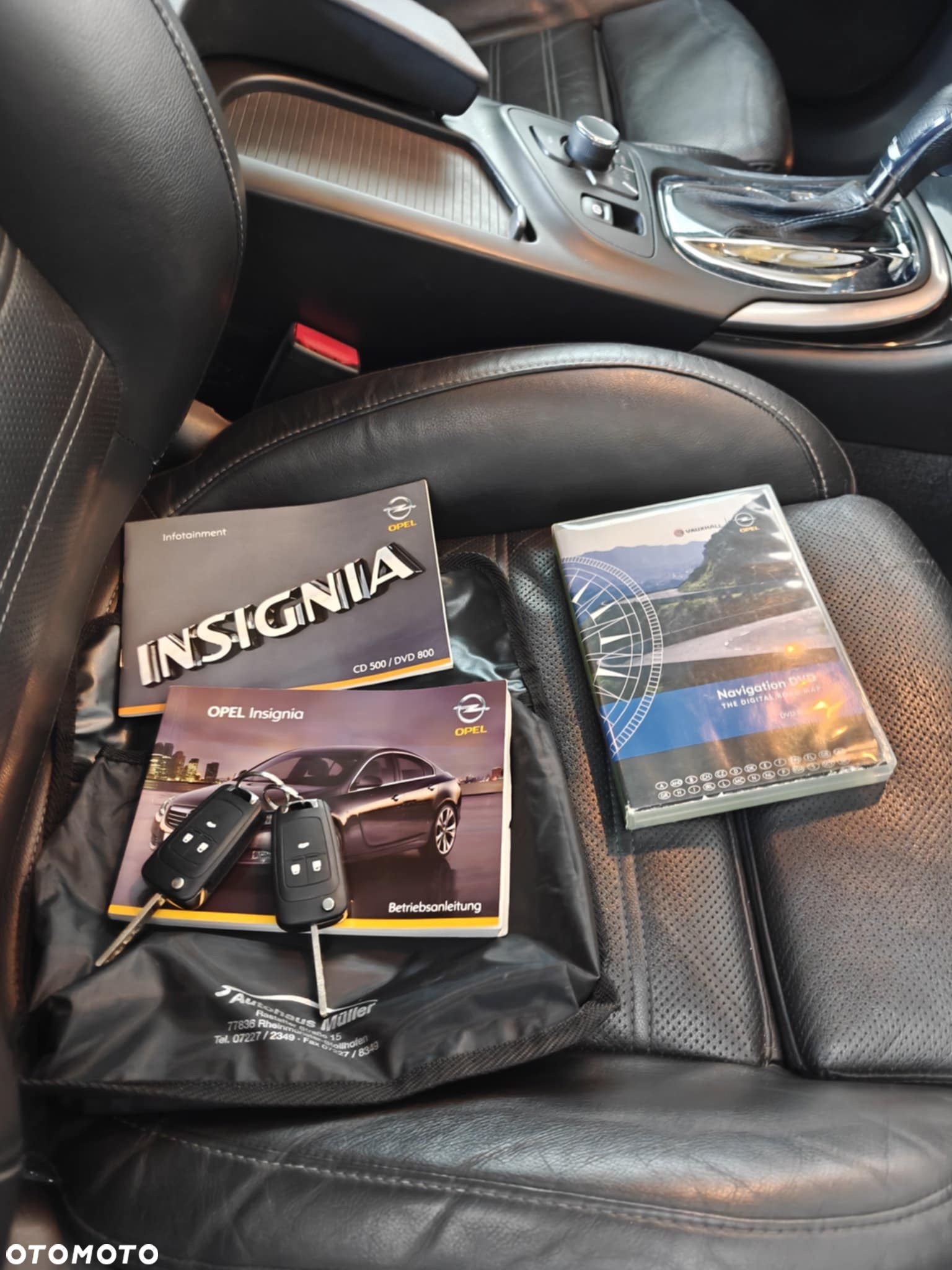 Opel Insignia - 15