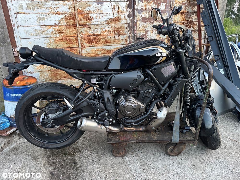 Yamaha XSR - 1