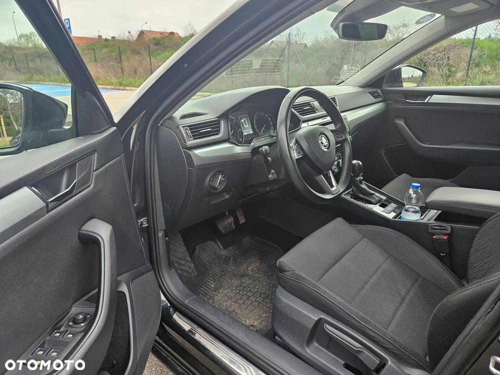 Skoda Superb 2.0 TDI 4x4 Ambition DSG - 5