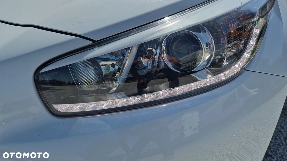 Kia Ceed 1.6 CRDi 128 Vision - 17