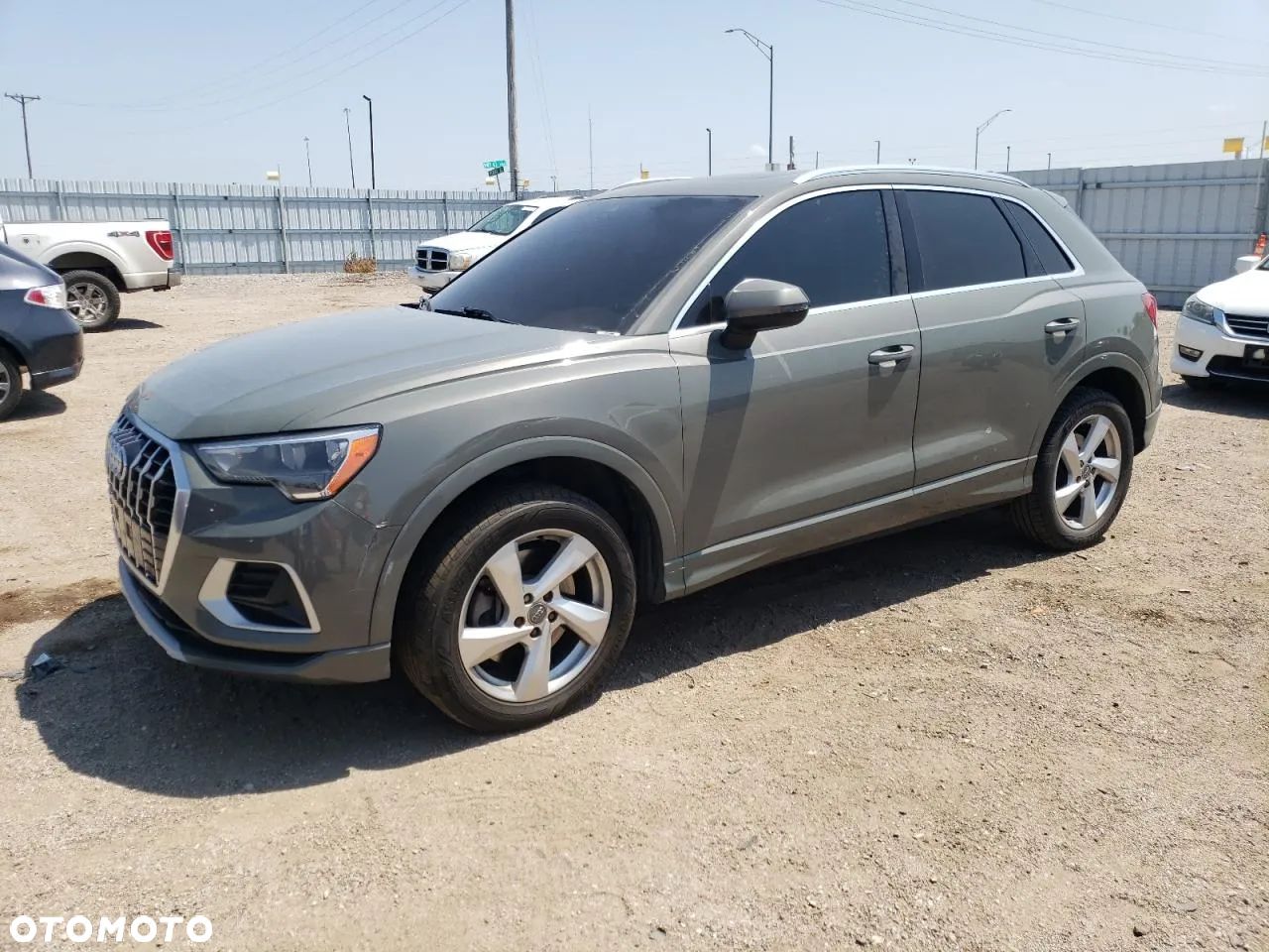Audi Q3 45 TFSI Quattro S tronic - 1