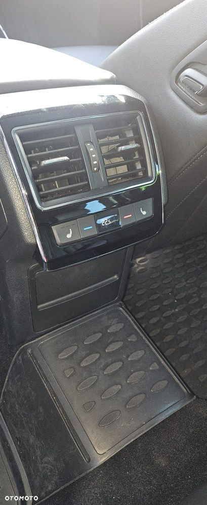 Skoda Superb 2.0 TDI DSG Style - 19