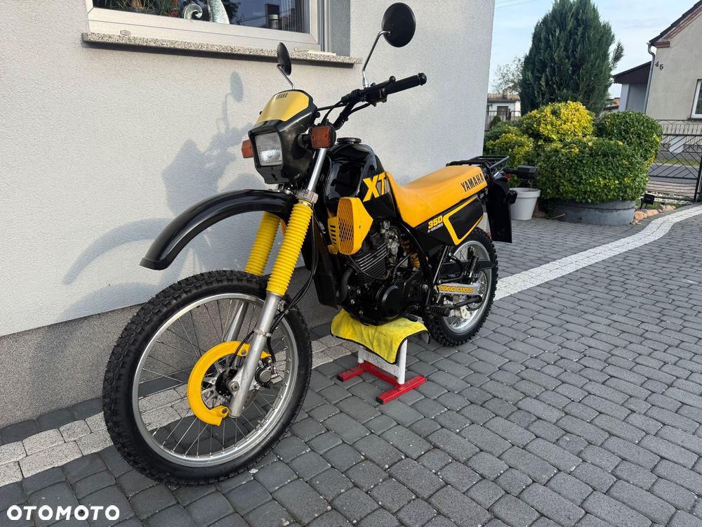 Yamaha XT - 11