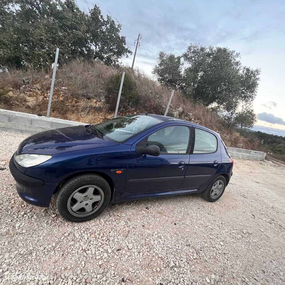 Peugeot 206 1.1 Color Line - 2