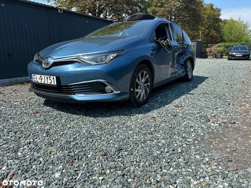 Toyota Auris 1.8 HSD Luna - 7