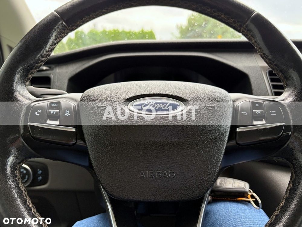 Ford Transit - 19