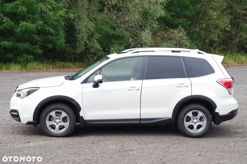 Subaru Forester 2.0 i Exclusive Lineartronic - 11