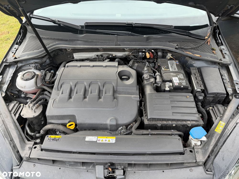 Volkswagen Golf 1.6 TDI BMT Highline - 16