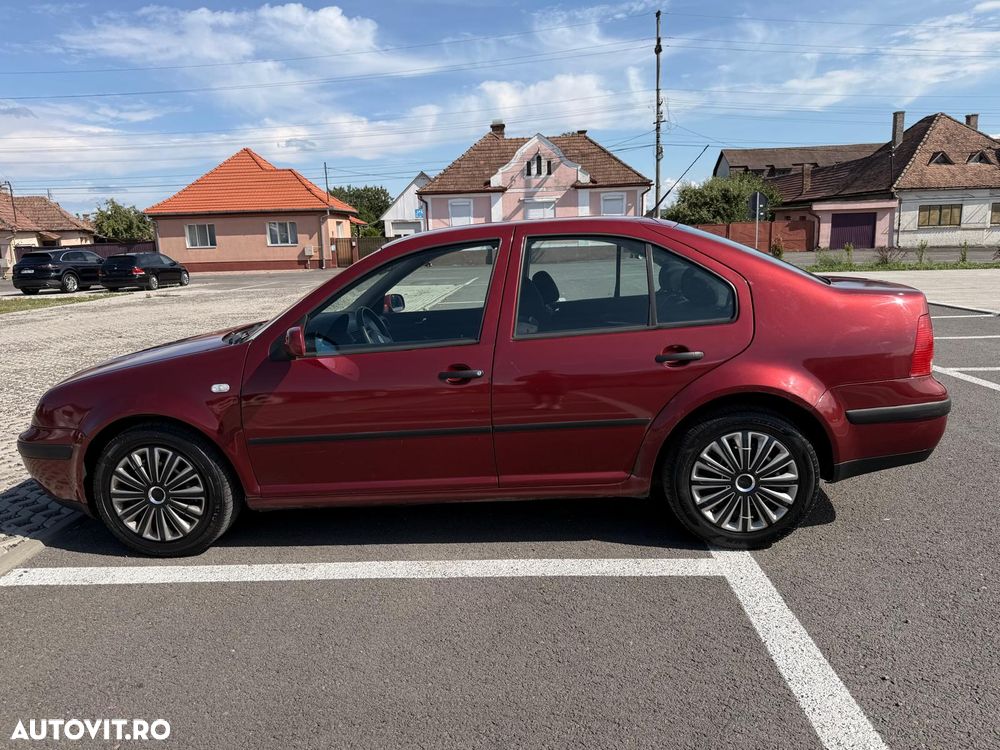 Volkswagen Bora - 1