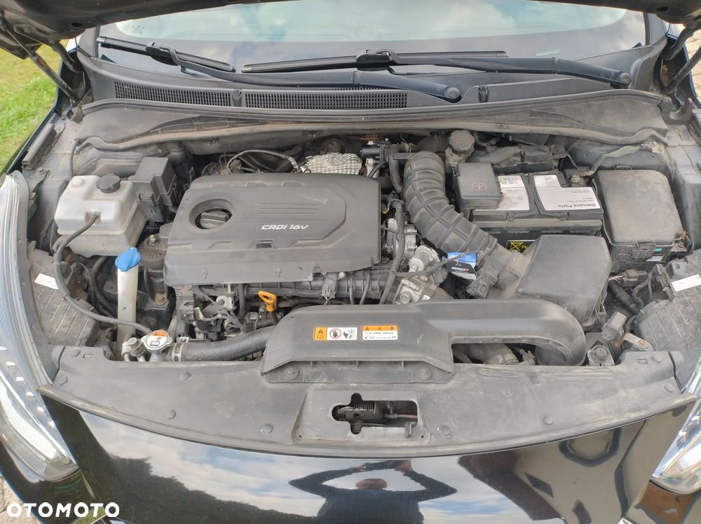 Hyundai i40 Kombi blue 1.7 CRDi Premium - 18