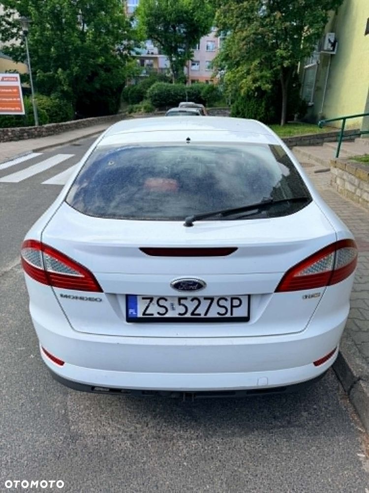 Ford Mondeo 1.8 TDCi Ambiente - 2