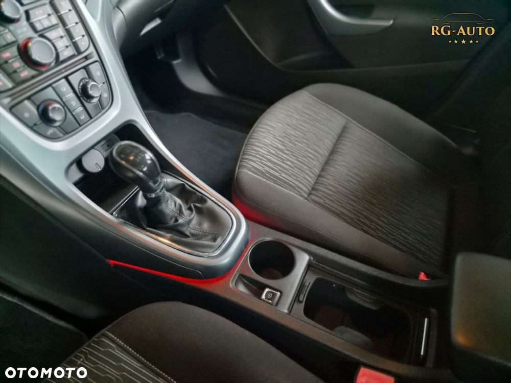 Opel Astra - 26