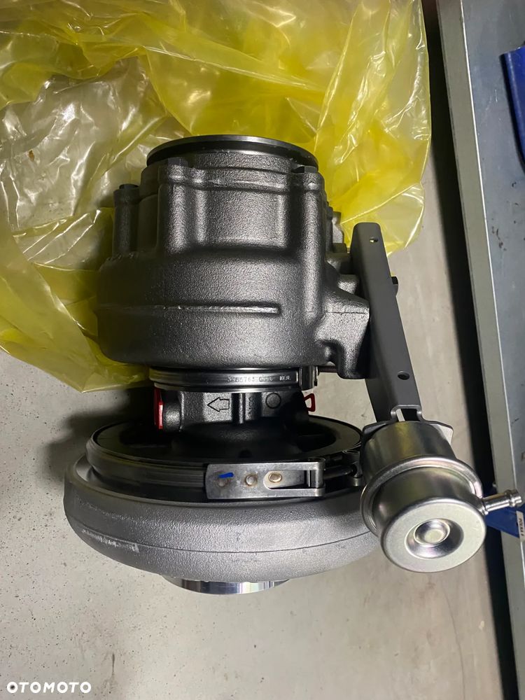 Turbosprężarka  VO.D13A FH/FM -13R - 3