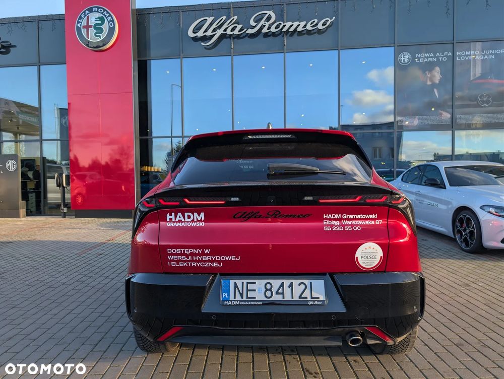 Alfa Romeo Junior 1.2 mHEV Ibrida Q4 eDCT - 5