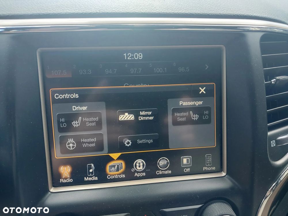 Jeep Grand Cherokee - 9