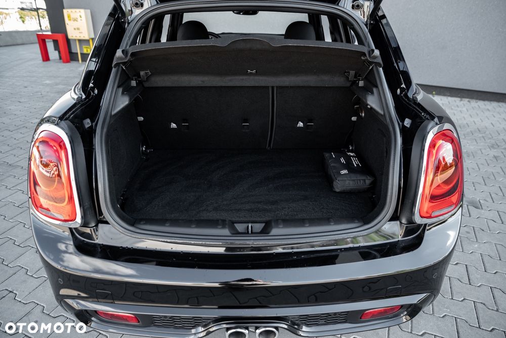 MINI Cooper S Sport-Aut - 18