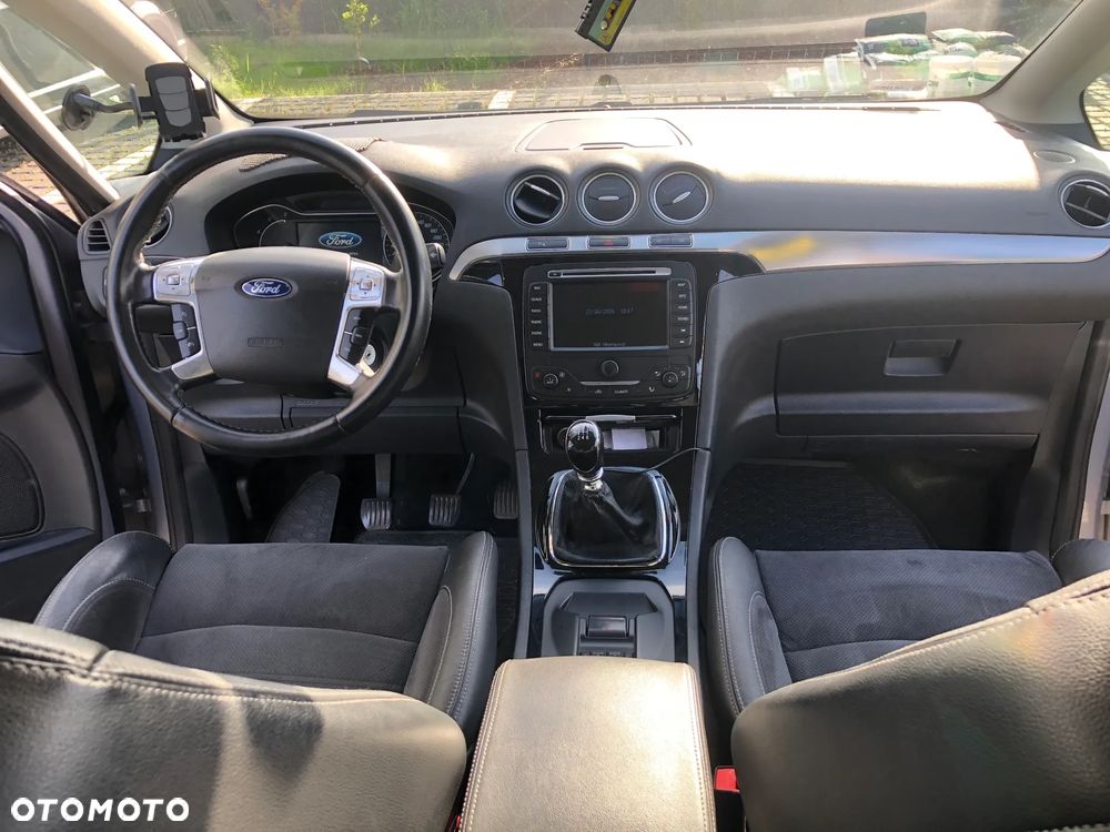 Ford S-Max 2.0 TDCi DPF Titanium - 5