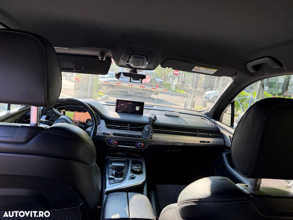 Audi Q7 - 8