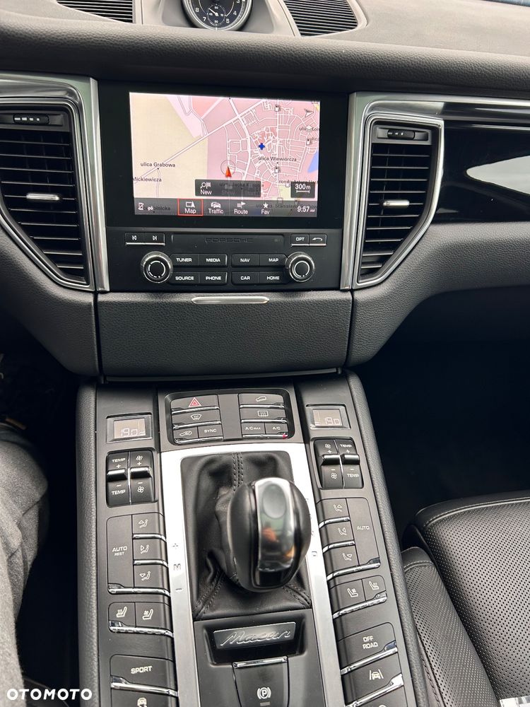 Porsche Macan PDK - 30