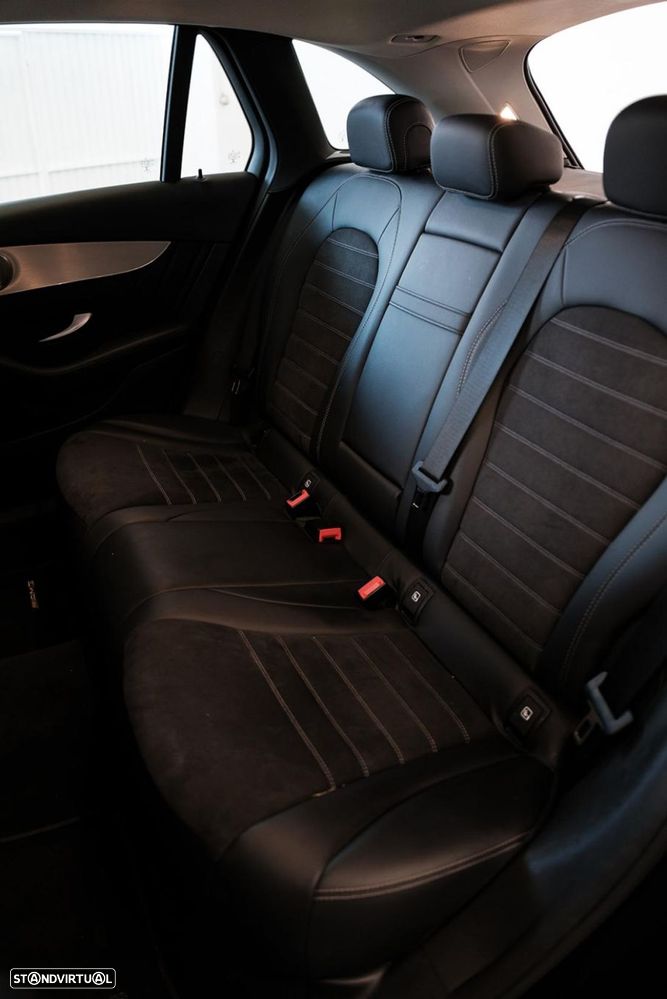 Mercedes-Benz GLC 300 de 4Matic 9G-TRONIC AMG Line - 9