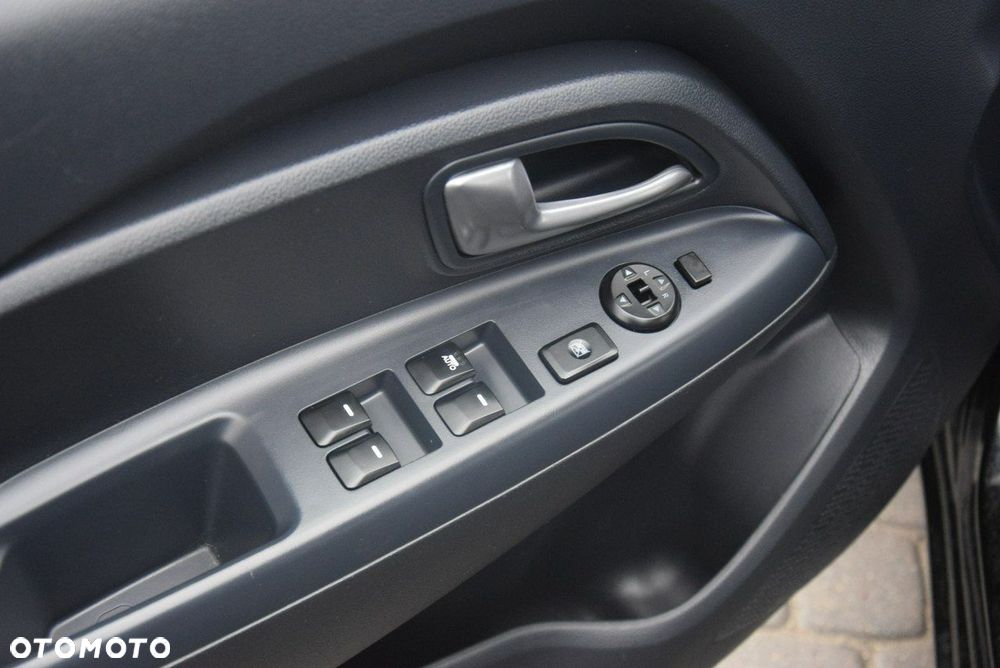 Kia Rio 1.2 Attract - 27