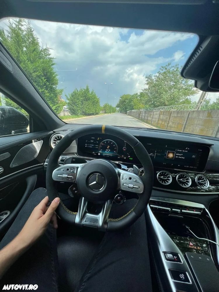 Mercedes-Benz AMG GT 4-door Coupe 43 4Matic+ - 7