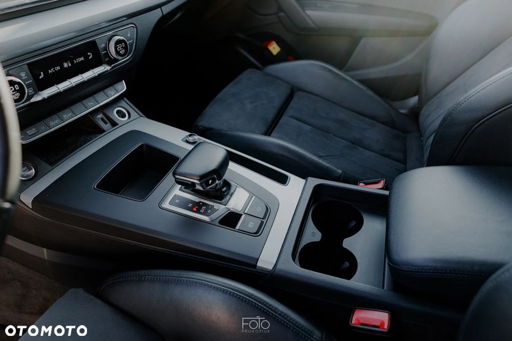 Audi Q5 35 TDI mHEV S tronic - 26