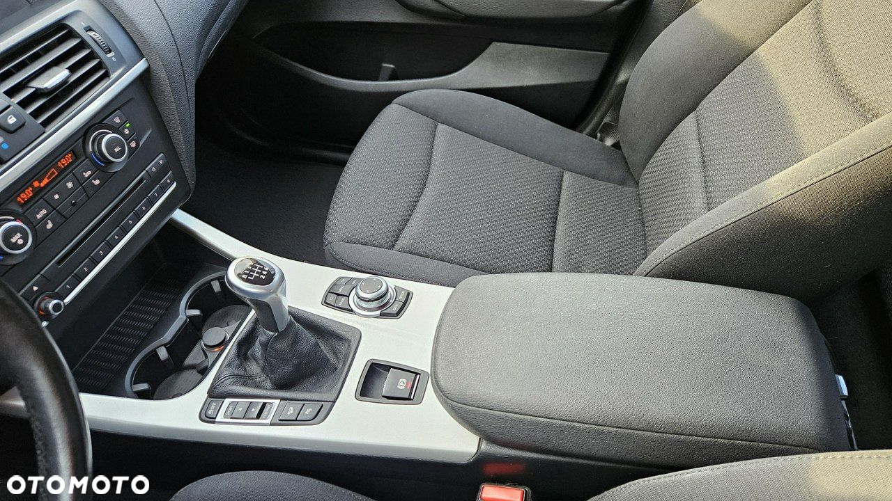 BMW X3 xDrive20d - 37