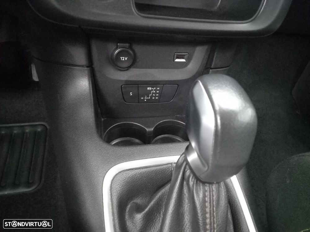 Citroën C3 1.2 PureTech Shine EAT6 - 14