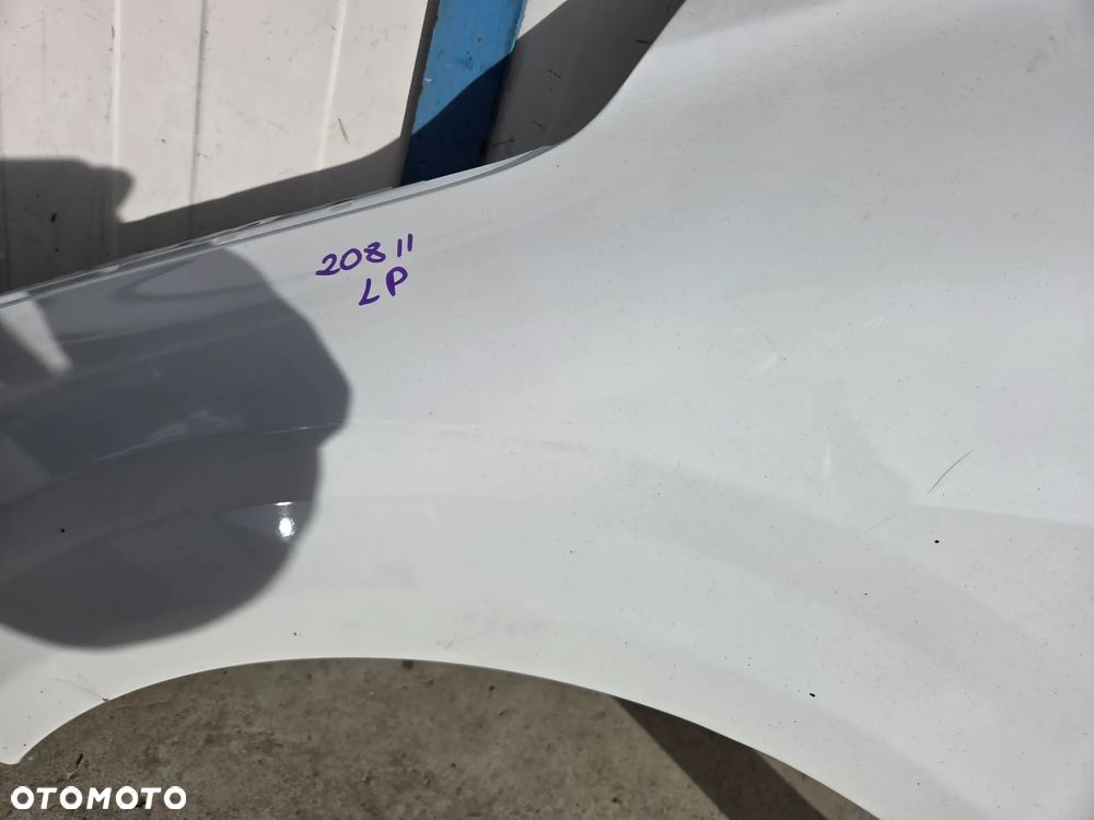 Błotnik przedni lewy Peugeot 208 II - 4