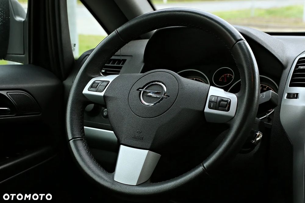Opel Zafira 1.7 CDTI ecoFLEX Family - 25