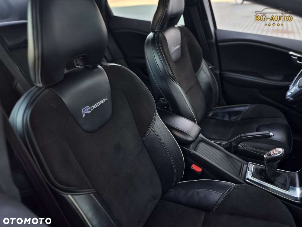 Volvo V40 - 31