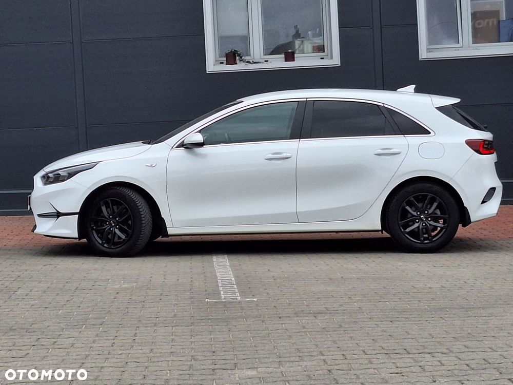 Kia Ceed 1.5 T-GDI M DCT - 21