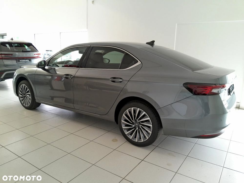 Skoda Superb 2.0 TDI SCR 4x4 L&K DSG - 4