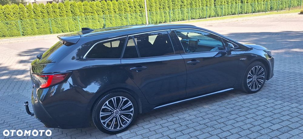 Toyota Corolla 2.0 Hybrid Executive - 2