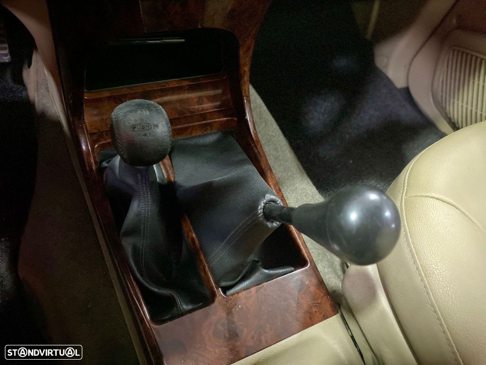 Nissan Terrano II 2.7 TDi Luxury - 16