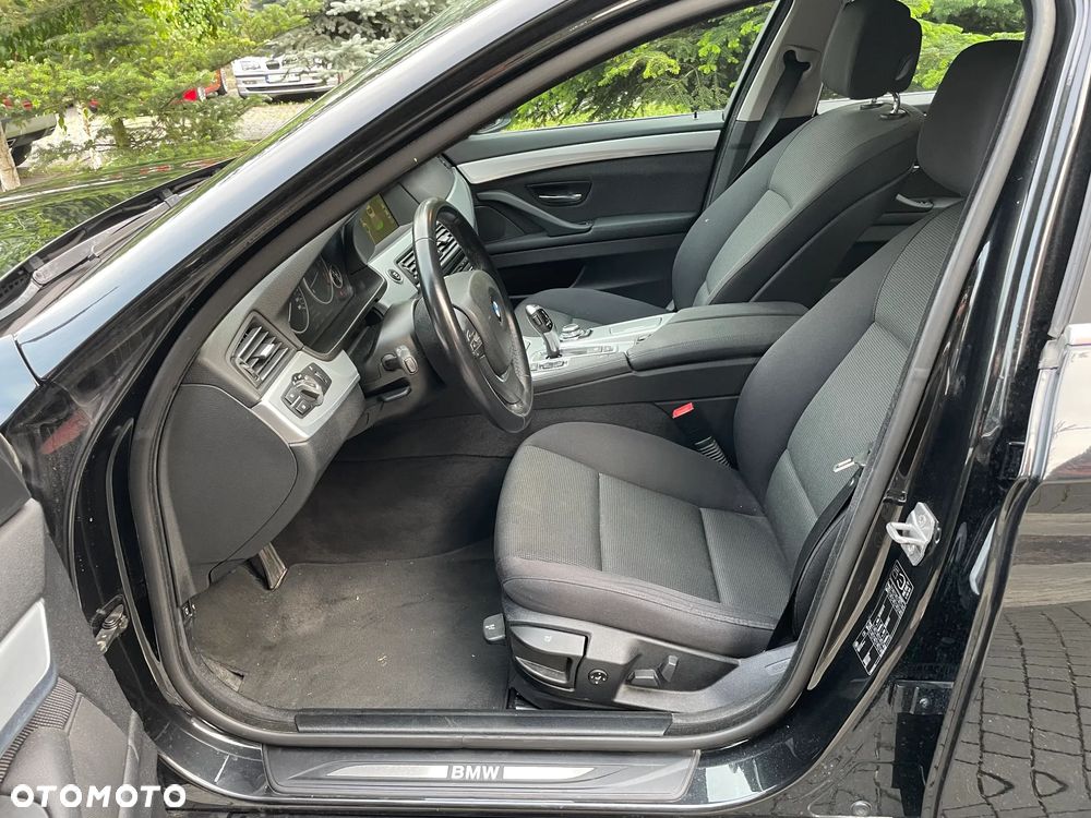 BMW Seria 5 - 12