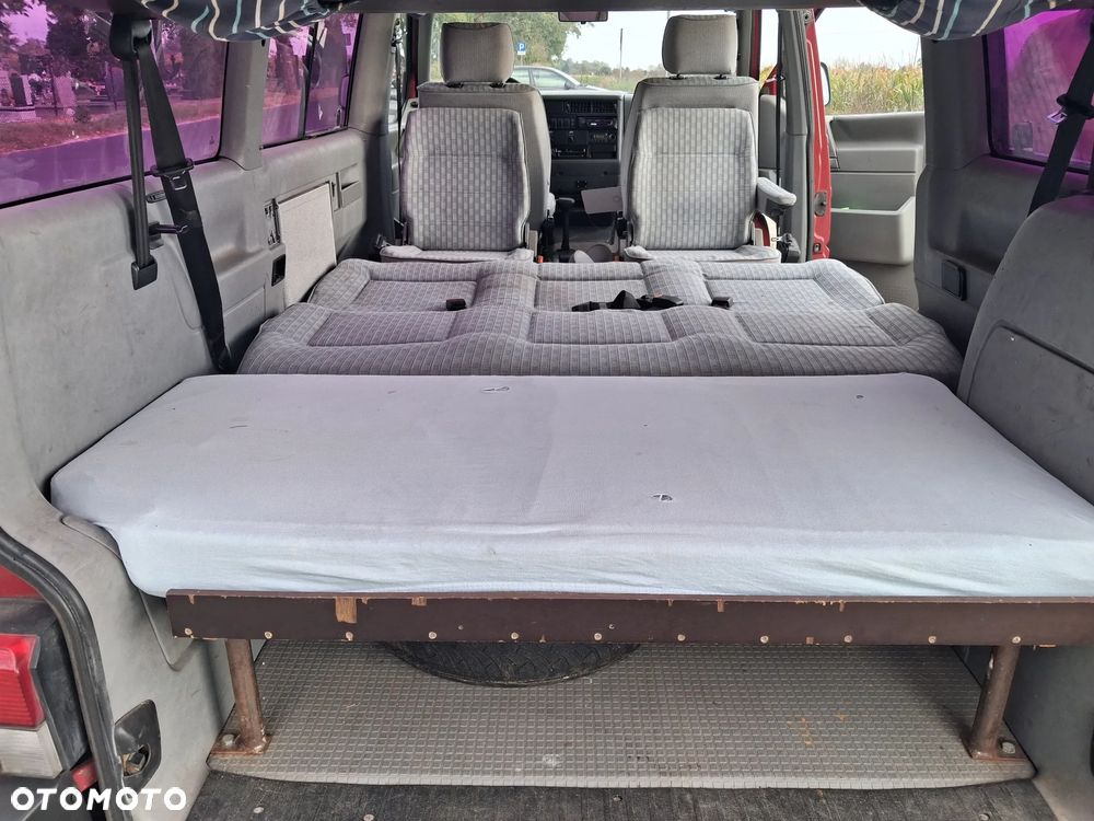 Volkswagen Transporter - 14