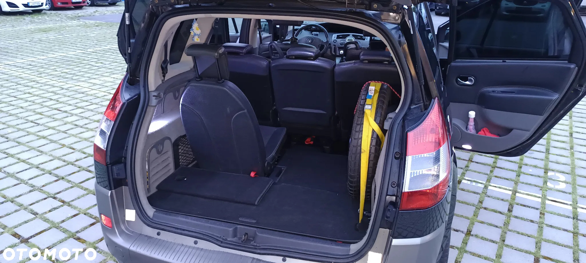 Renault Grand Scenic 2.0 16V Turbo Confort Privilege - 6