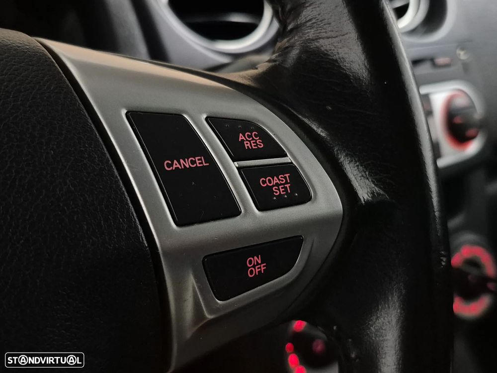 Mitsubishi Colt 1.3 Intense ClearTec - 17