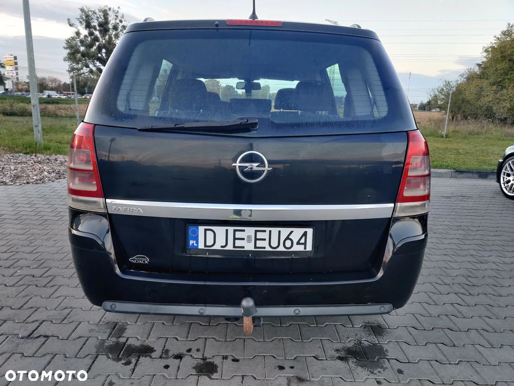 Opel Zafira 2009 photo 4